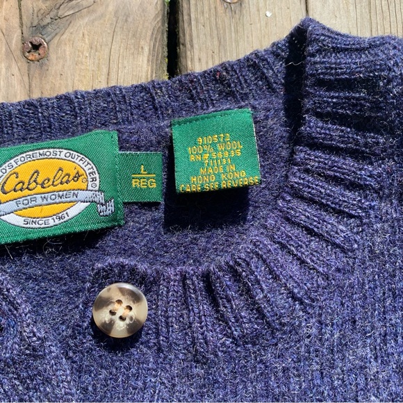 Cabela’s women’s wool sweater - Picture 2 of 7